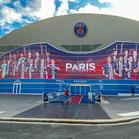 아파트 Eiffel Tower Studio